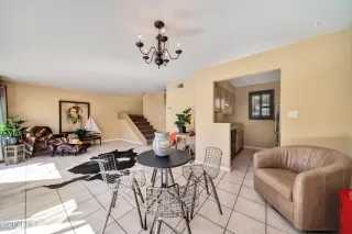 Photo #5: 6192675 Listing