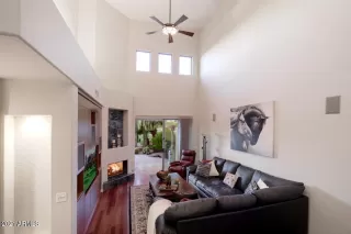 Photo #6: 6192681 Listing