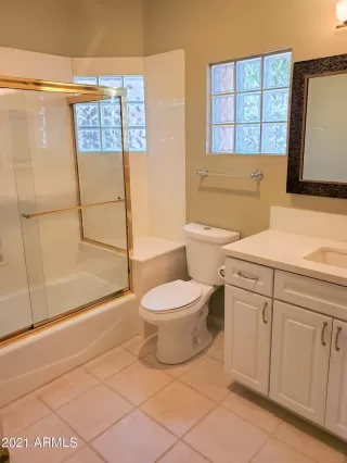 Photo #6: 6192731 Listing