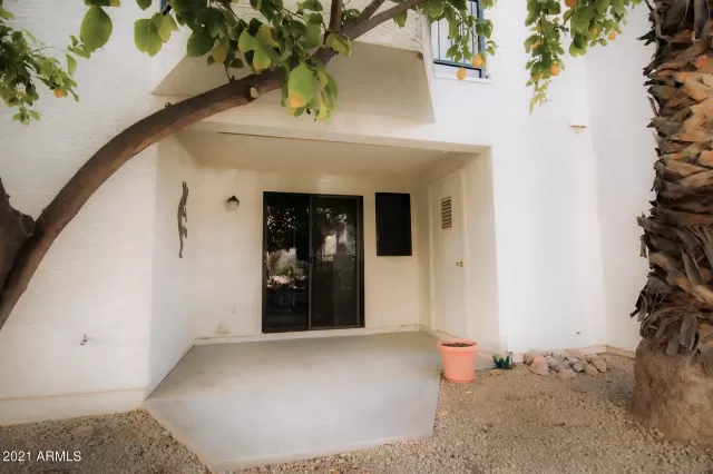 MLS: 6192770 Condo For Sale