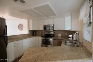 Photo #4: 6192770 Listing