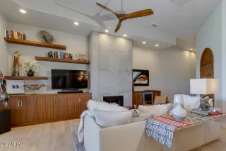 Photo #3: 6192899 Listing 