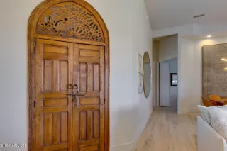 Photo #4: 6192899 Listing 