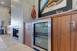 Photo #5: 6192899 Listing 