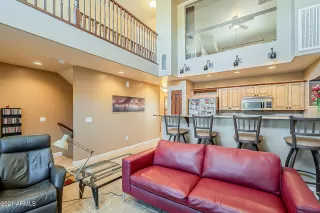Photo #4: 6193208 Listing