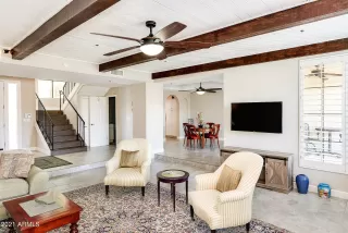 Photo #4: 6193233 Listing