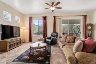 Photo #3: 6193288 Listing 