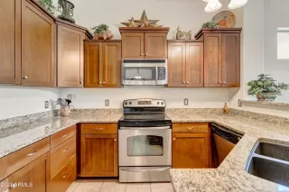 Photo #5: 6193288 Listing 