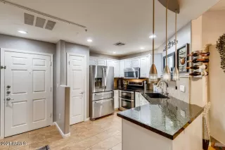 Photo #4: 6193318 Listing