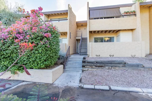 MLS: 6193733 Condo For Sale