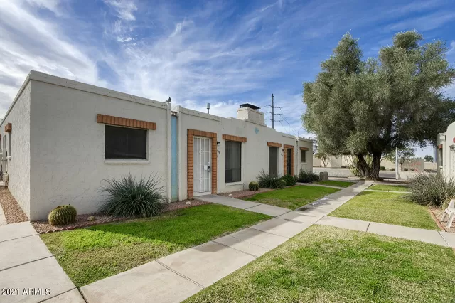 MLS: 6193845 Condo For Sale