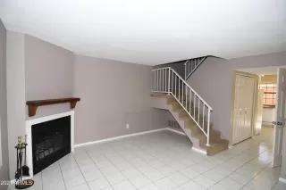 Photo #2: 6193931 Listing