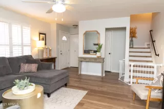 Photo #3: 6194019 Listing