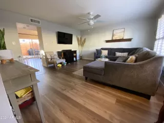 Photo #4: 6194019 Listing