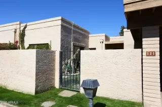 Photo #2: 6194044 Listing