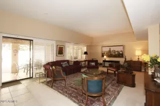 Photo #3: 6194044 Listing