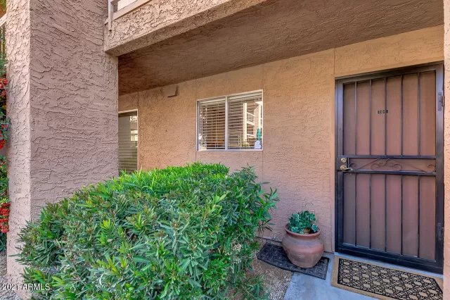 MLS: 6194099 Condo For Sale