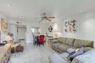 Photo #2: 6194099 Listing 