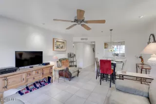 Photo #3: 6194099 Listing 