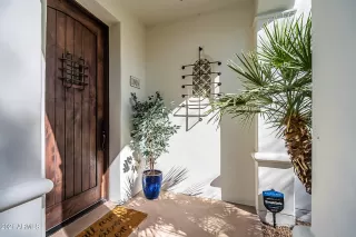 Photo #3: 6194148 Listing