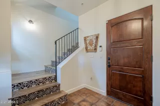Photo #5: 6194148 Listing