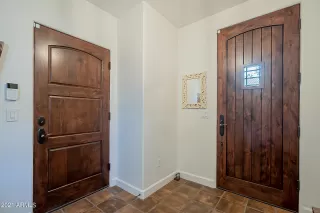 Photo #6: 6194148 Listing