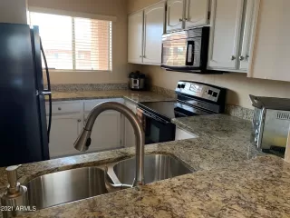 Photo #6: 6194149 Listing 