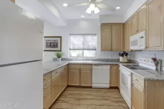 Photo #4: 6194203 Listing 