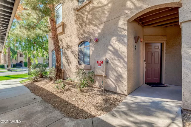 MLS: 6194345 Condo For Sale