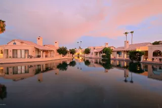 Photo #2: 6194474 Listing