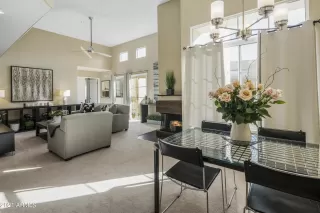 Photo #6: 6194480 Listing