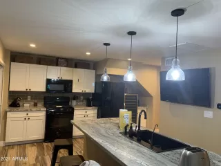 Photo #6: 6194505 Listing 