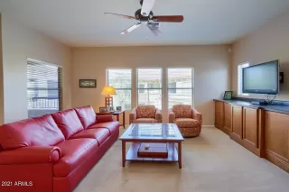 Photo #6: 6194628 Listing 