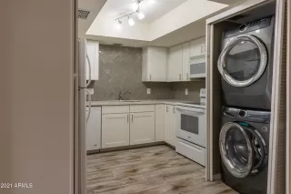 Photo #3: 6194779 Listing