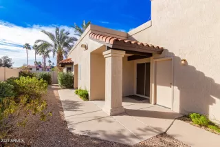 Photo #3: 6194816 Listing