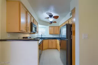 Photo #6: 6194929 Listing