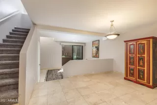 Photo #5: 6194933 Listing 