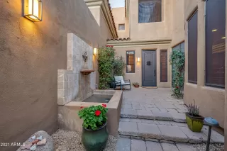 Photo #1: 6194988 Listing 