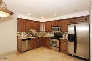 Photo #1: 6195250 Listing