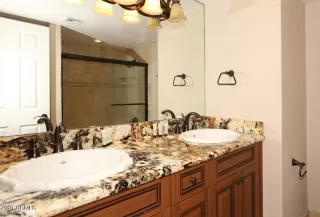 Photo #3: 6195250 Listing