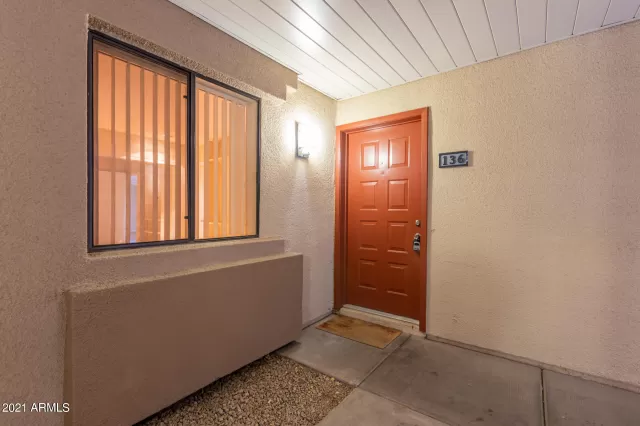 MLS: 6195338 Condo For Sale