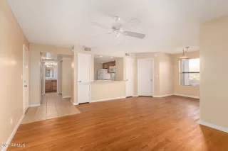 Photo #1: 6195338 Listing 