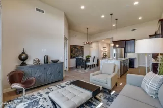 Photo #1: 6195642 Listing 