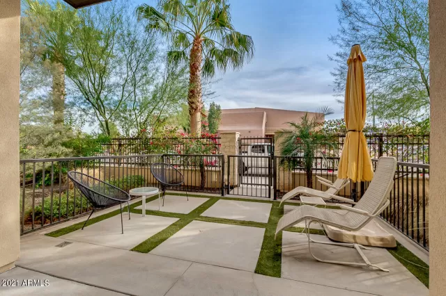 MLS: 6195651 Condo For Sale