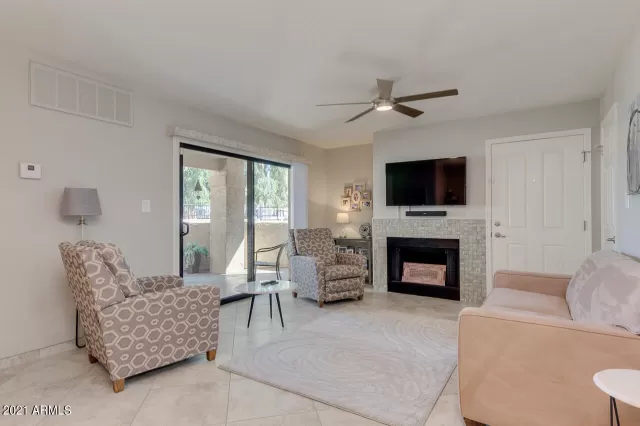 MLS: 6195970 Condo For Sale