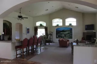 Photo #6: 6196121 Listing