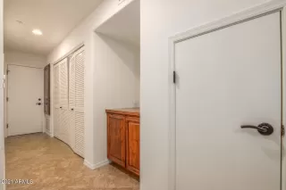 Photo #4: 6196147 Listing 