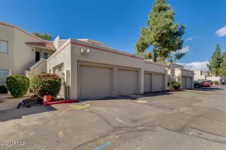 Photo #1: 6196216 Listing 