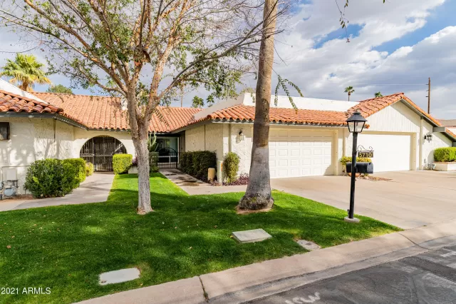 MLS: 6196244 Condo For Sale