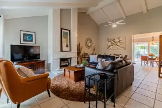 Photo #1: 6196244 Listing